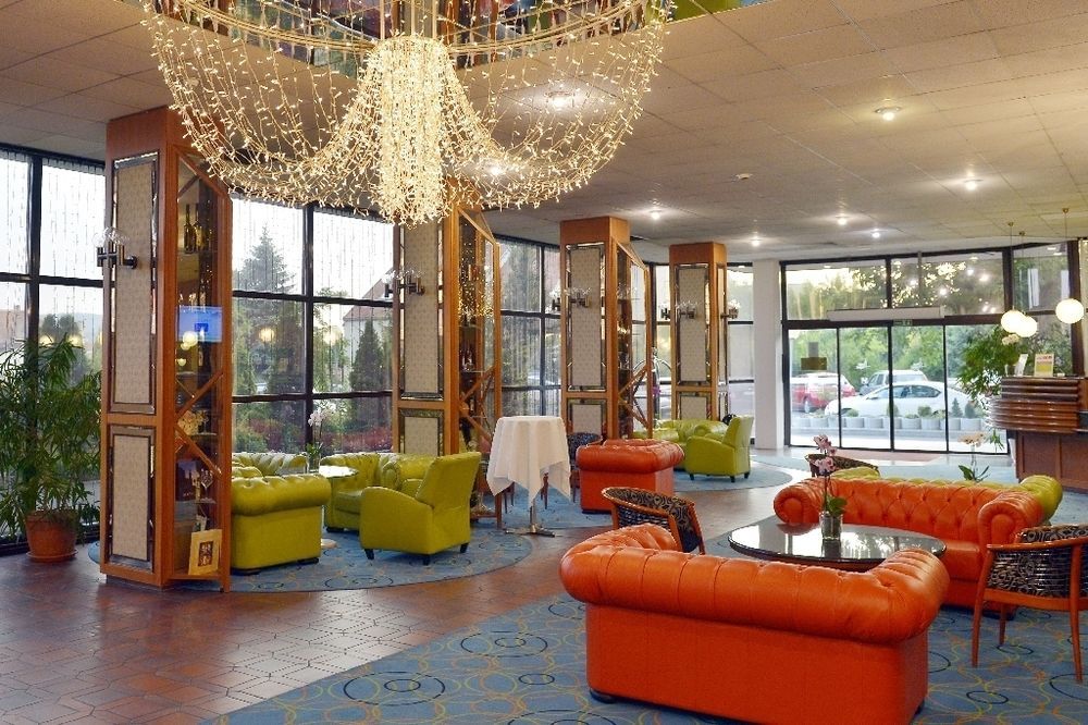 Hotel Sopron Bagian luar foto